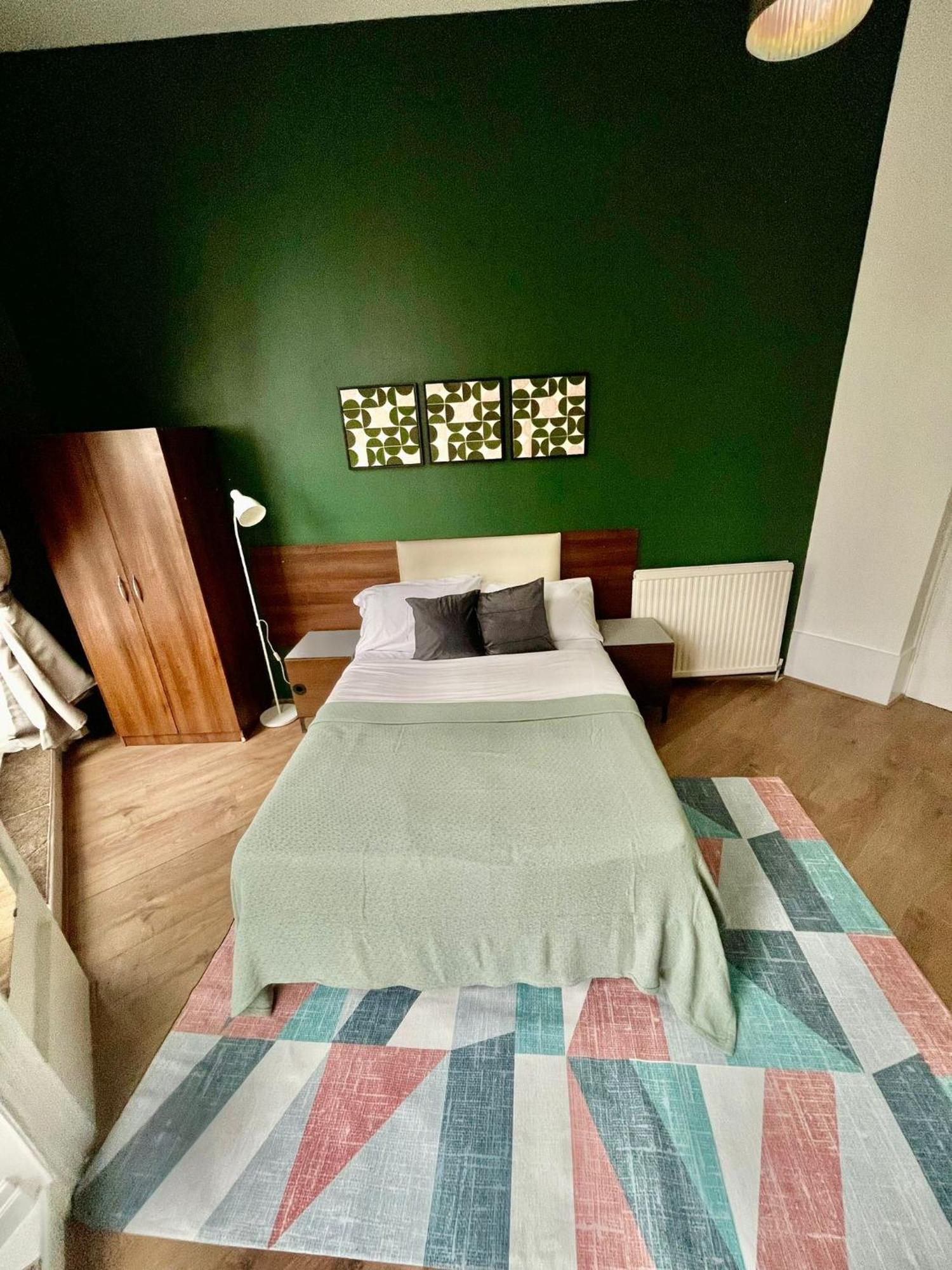 Cromwell Apartments Лондон Екстер'єр фото