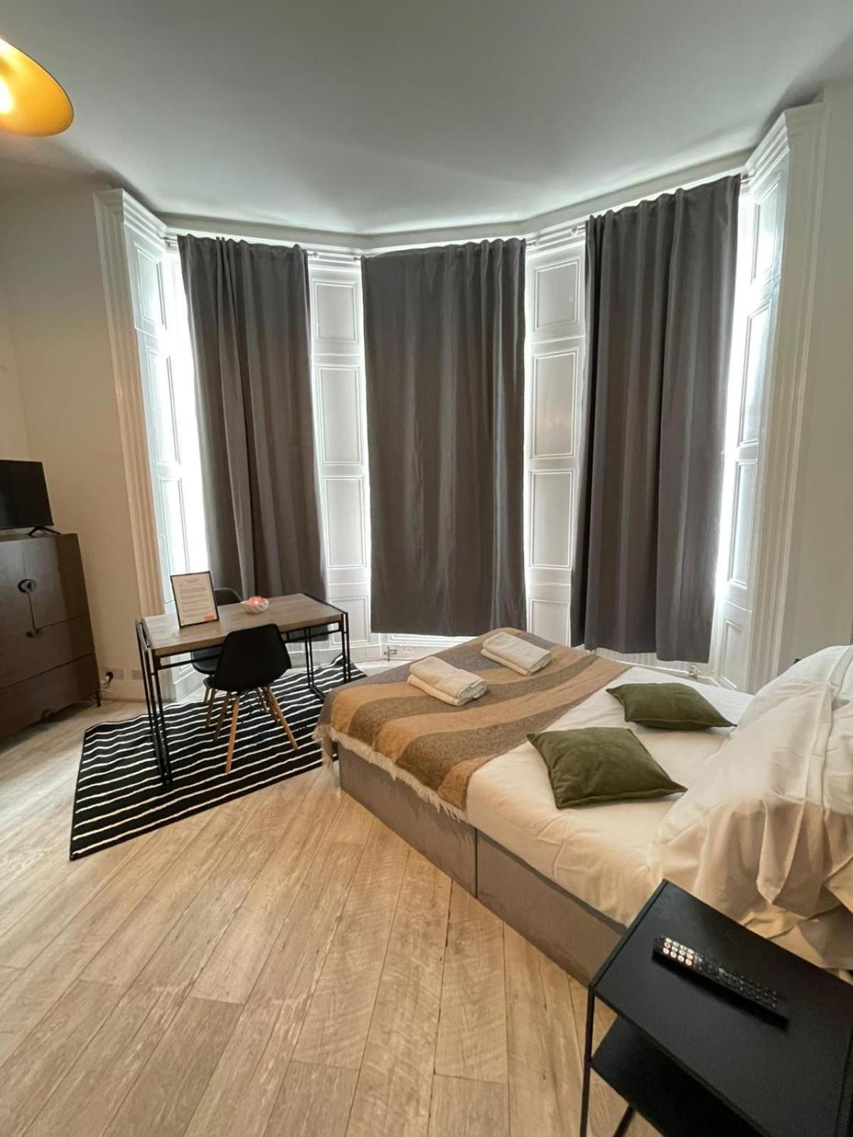 Cromwell Apartments Лондон Екстер'єр фото