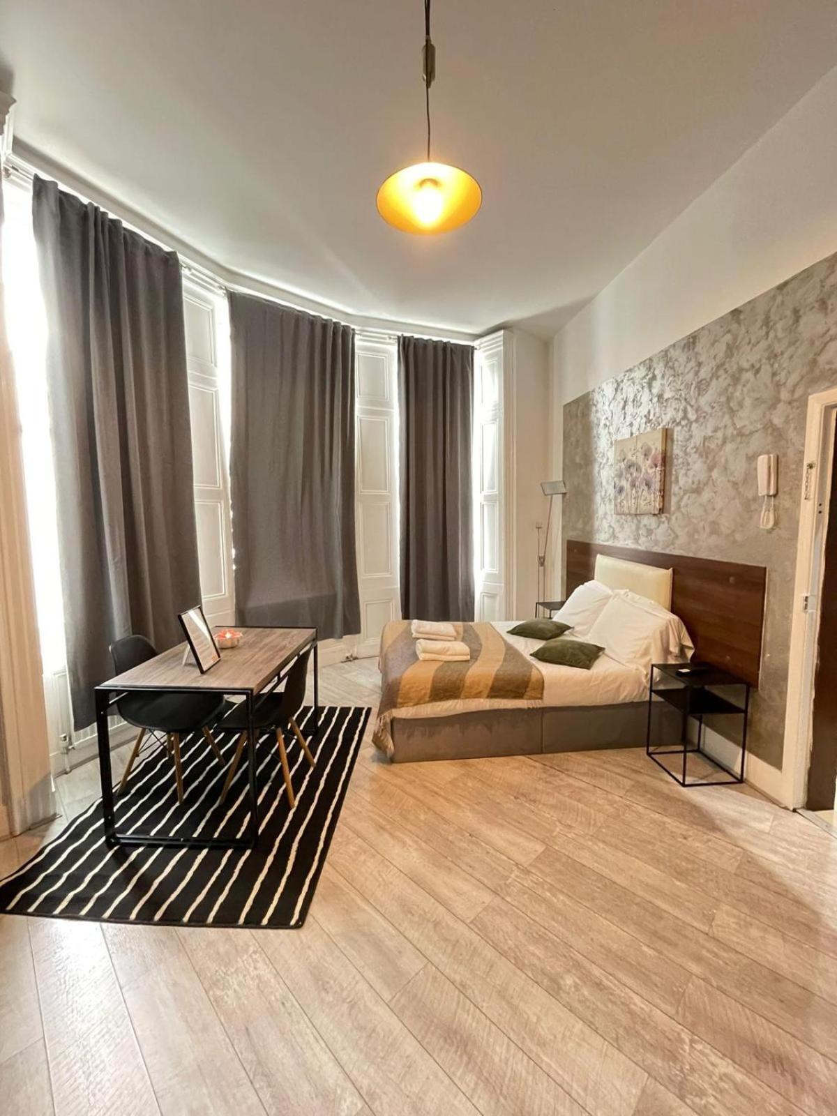 Cromwell Apartments Лондон Екстер'єр фото